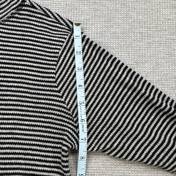 No Comment Womens Sz Small Black Striped Pullover Hoodie V Neck Long Sleeve Lite - Picture 12 of 13